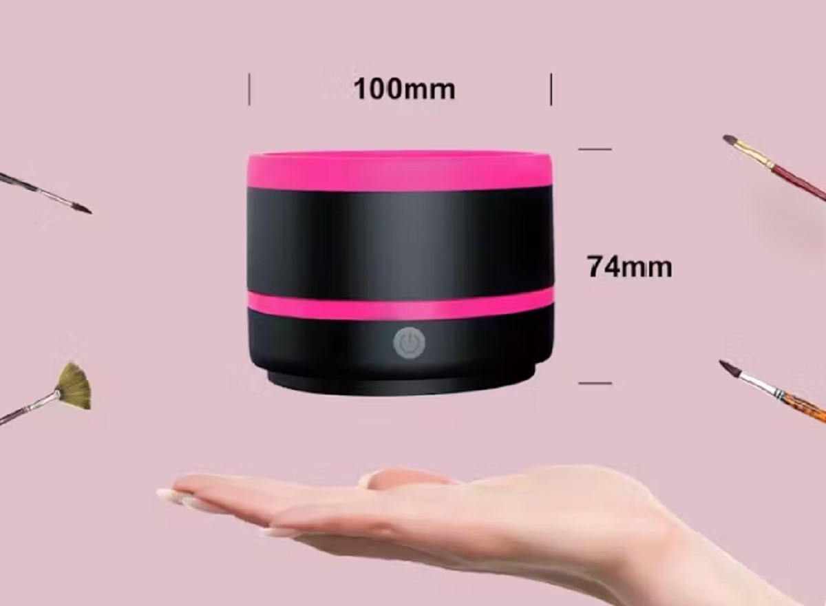 Čistič štetcov na make-up